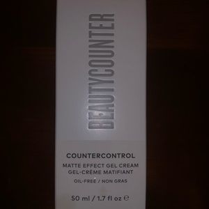 Countercontrol Matte Effect Gel Cream